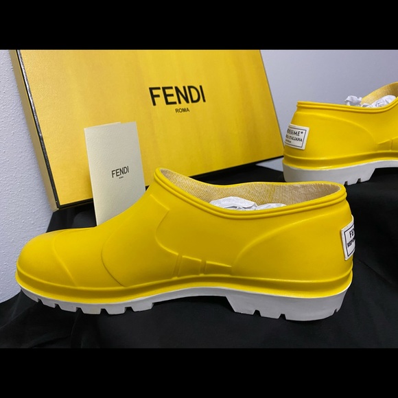 Fendi AUTHENTIC Women Ankle Rain Boots - Picture 2 of 6